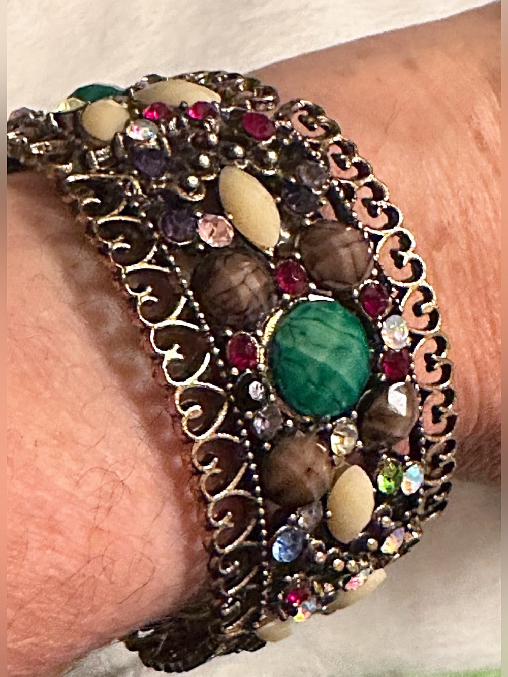 Vintage Intricate Green Stone Filigree Bracelet